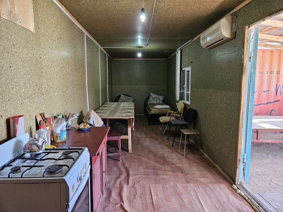 Продам контейнера.