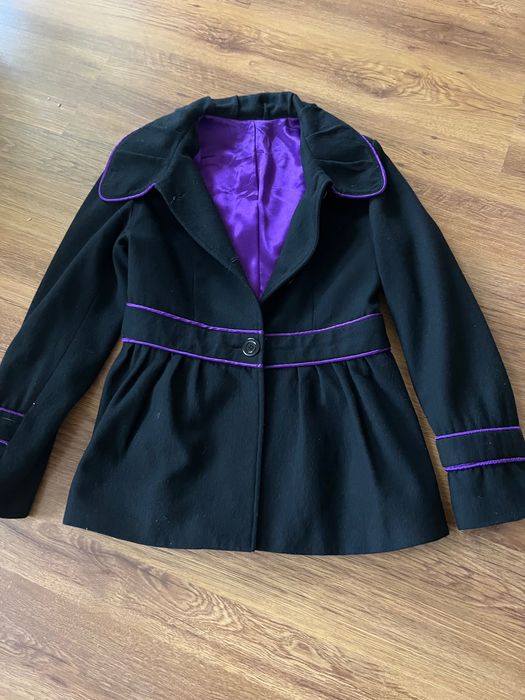 Дамско вталено палто S