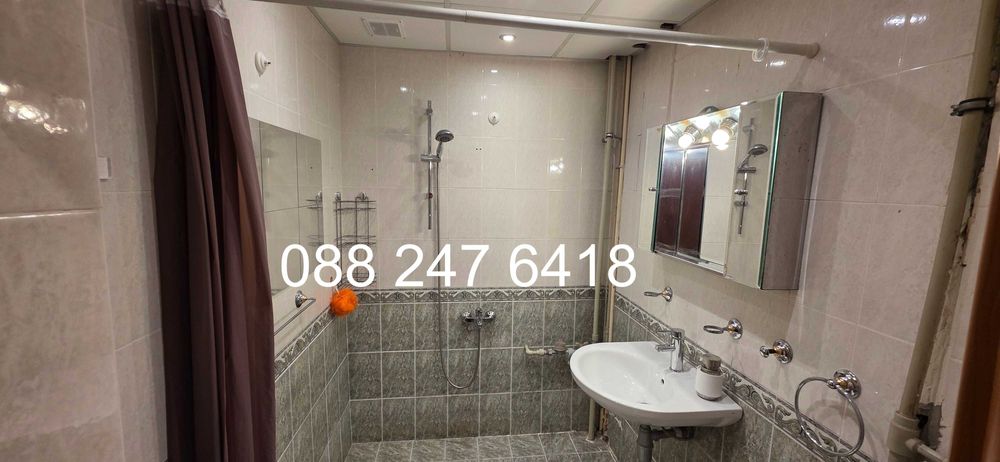 Дава се под наем Двустаен апартамент в София, Център - 65 кв.м за 612 € - Снимка #11