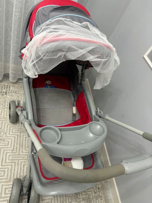 продам коляску в отличном состояний торг есть