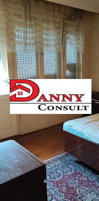 Продава се Тристаен апартамент в Велико Търново, Акация - 120 кв.м за 340 €/кв.м - Снимка #2