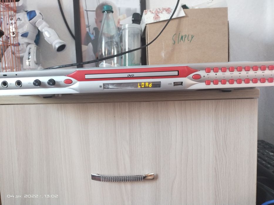 DVD проигрыватель и ещё может USB