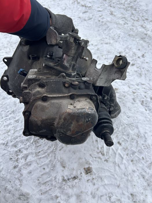 Коробка опель F17