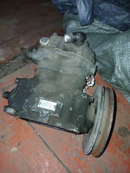 Компрессор Маз, ЗИЛ.