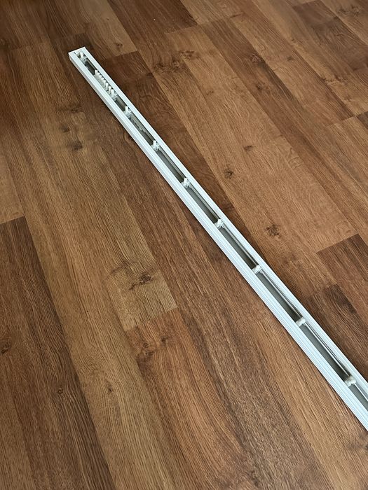 Vand șină de aluminiu pentru  jaluzele verticale