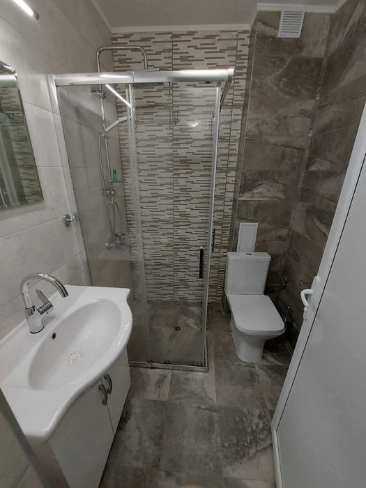 Дава се под наем Двустаен апартамент в Търговище, Център - 60 кв.м за 255 € - Снимка #6