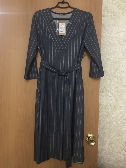 Платье .  46 размер, новый.