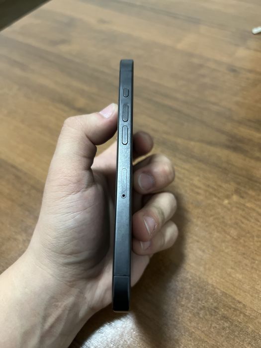 Iphone 15 pro 128gb Black Titanuim