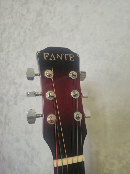 Акустическая гитара Fante