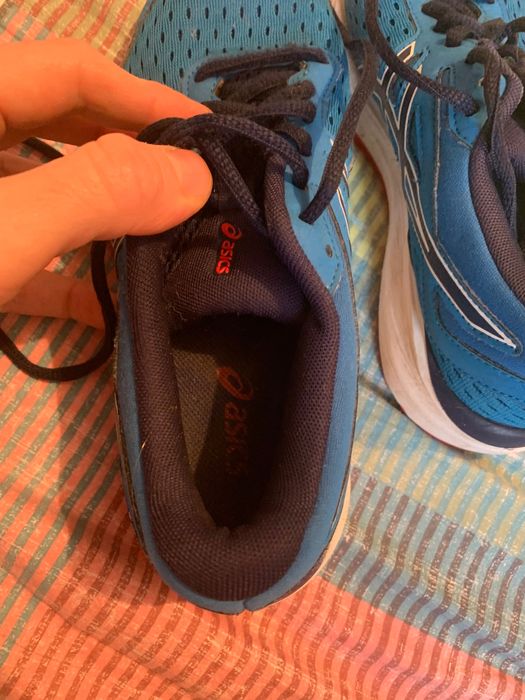 ASICS маратонки за деца 36 номер