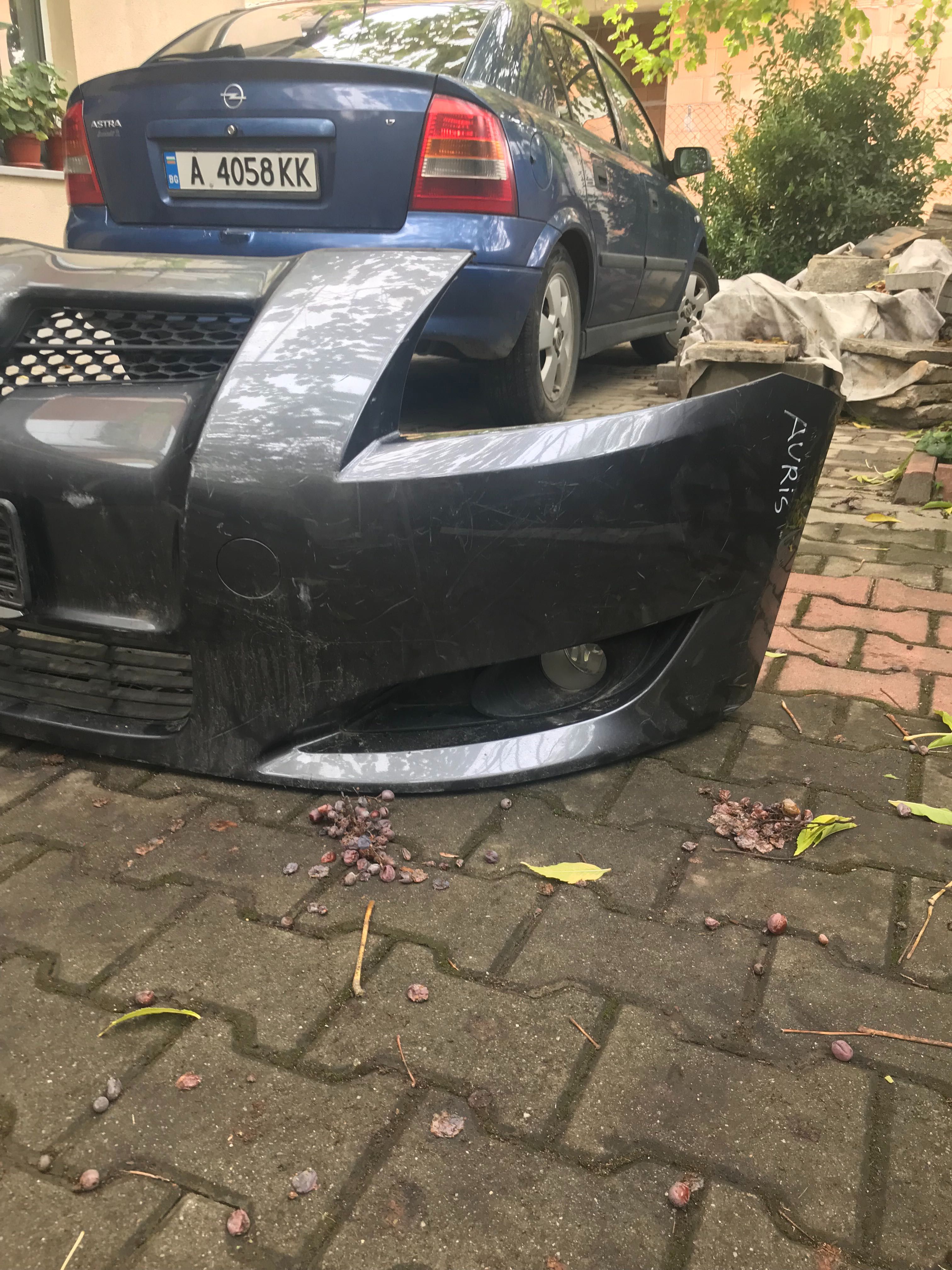 Решетка за броня за Тойота аурис гр. Айтос • OLX.bg