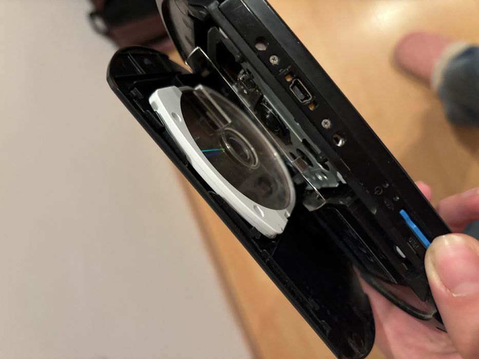 PSP 1004 PS portable modat