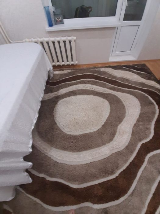 Продам ковер шелк-травка