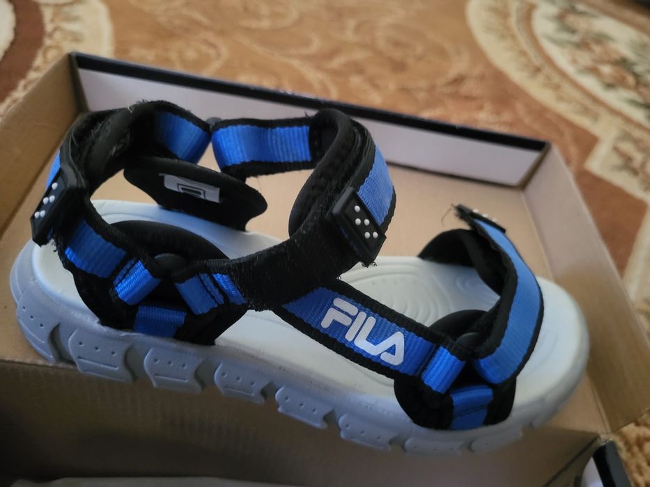 Детски сандали на FILA
