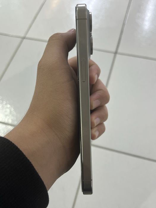 Iphone 15 pro max 256g