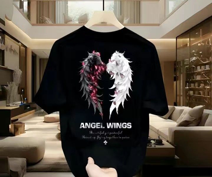 Продам новые футболки