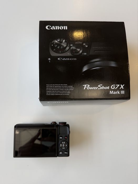 Продавам Canon G7X Mark III