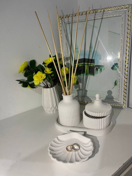 Гипстан жасалған үйге арналған декор