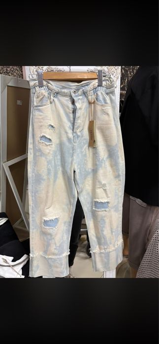 Уникални дънки Fetish-страхотен модел и деним