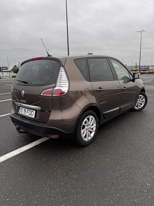 RENAULT Scenic 2012 — imagine 4