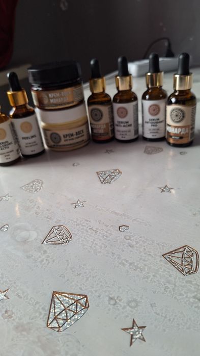 Продаю набор для лица и рук.