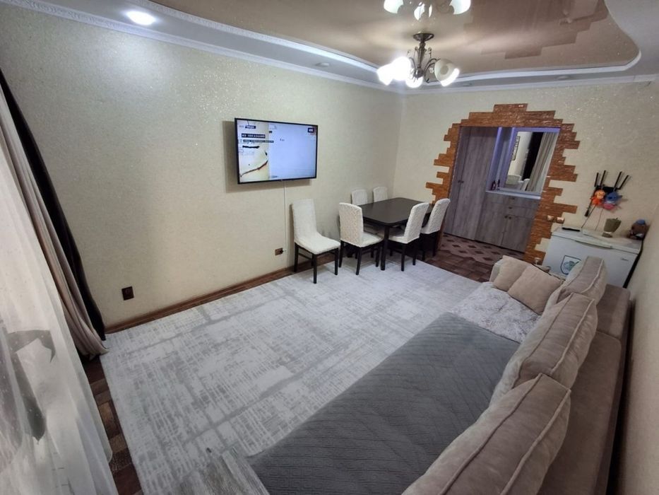 Продам трехкомнатную квартиру