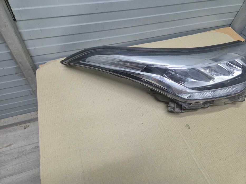 Far dreapta FULL LED Toyota C-HR Facelift 2019 2020 2021 cod 81110-f4180-00