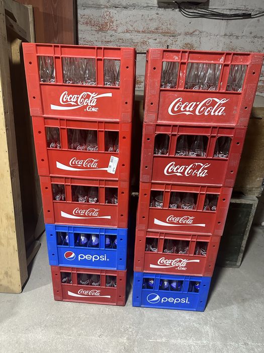 Продаётся срочно тара Кока Колы и Пепси