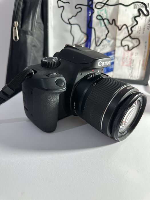 Продам камеру Canon 4000D