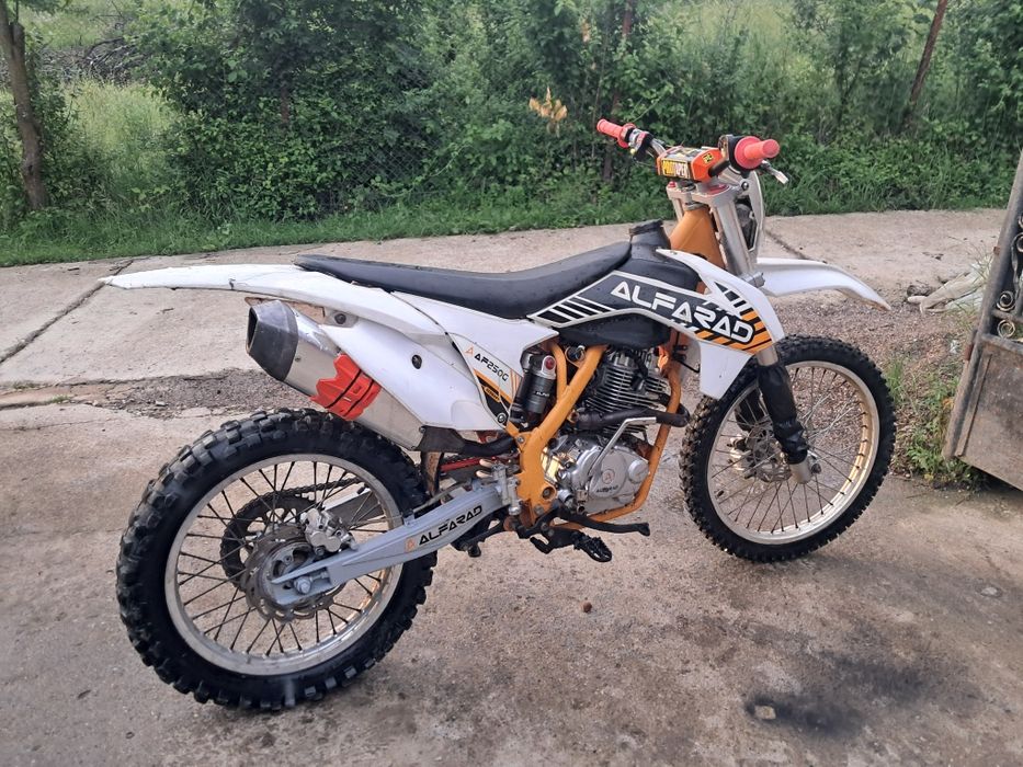 Alfarad 250cc  cititi descrierea