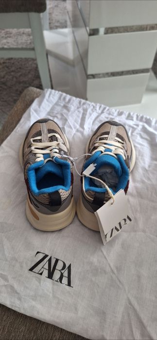 Детски маратонки ZARA