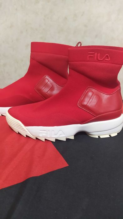 Дамски обувки и маратонки