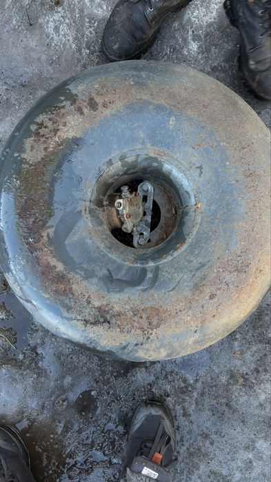 Продам газ балон на авто