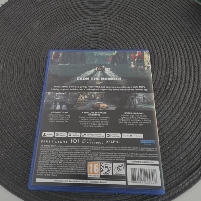 Vand joc 007 Fist light PS5