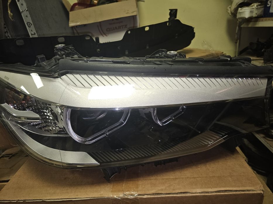 фар за BMW 5er G30 G31 -