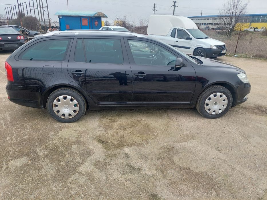 Skoda Octavia II 1.2 Benzină.