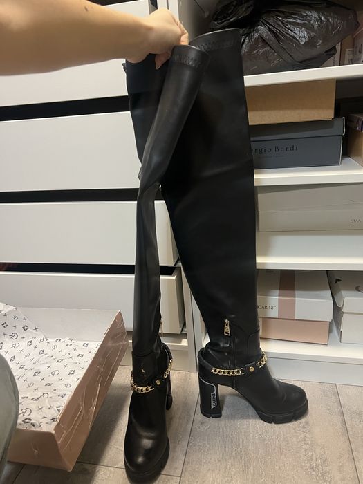 ЕСТЕСТВЕНА КОЖА чизми Carinii 40 номер