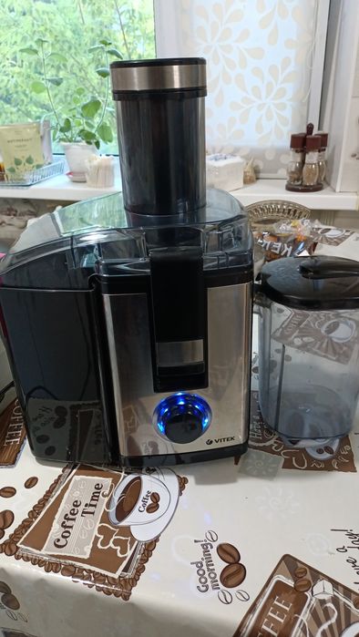 Продам соковыжималку