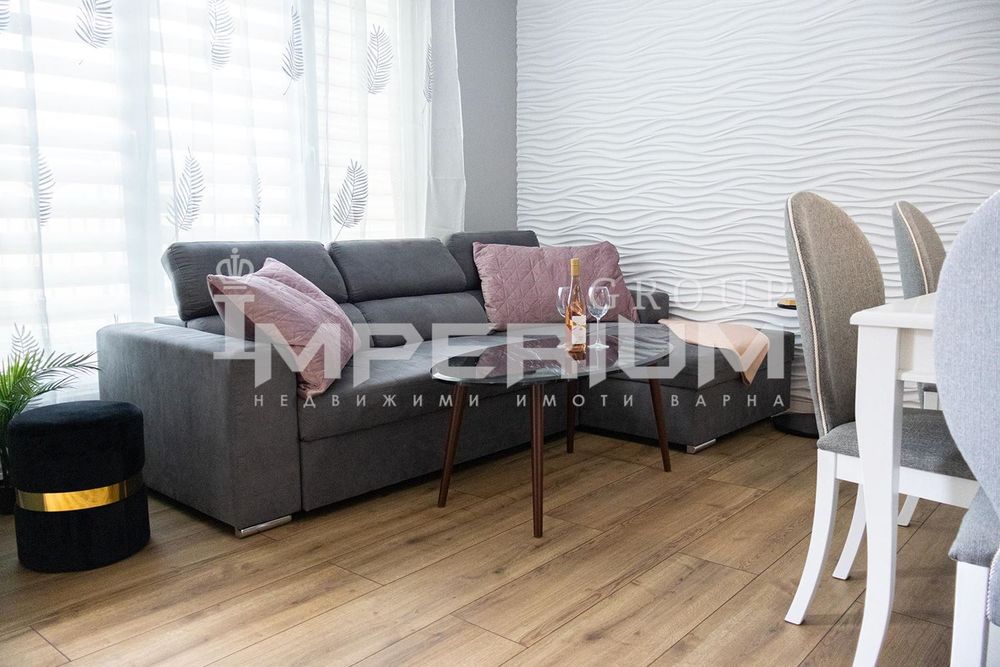 Дава се под наем Двустаен апартамент в Варна, Чайка - 75 кв.м за 816 € - Снимка #4