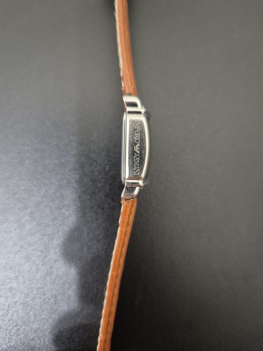 Armani часы женские