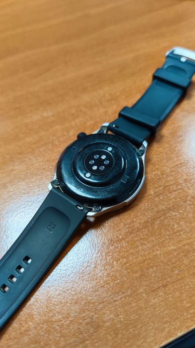 Продам часы Xiaomi Amazfit GTR 4