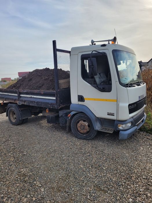 Pământ negru vegetal pentru gazon, solar amenajări curte