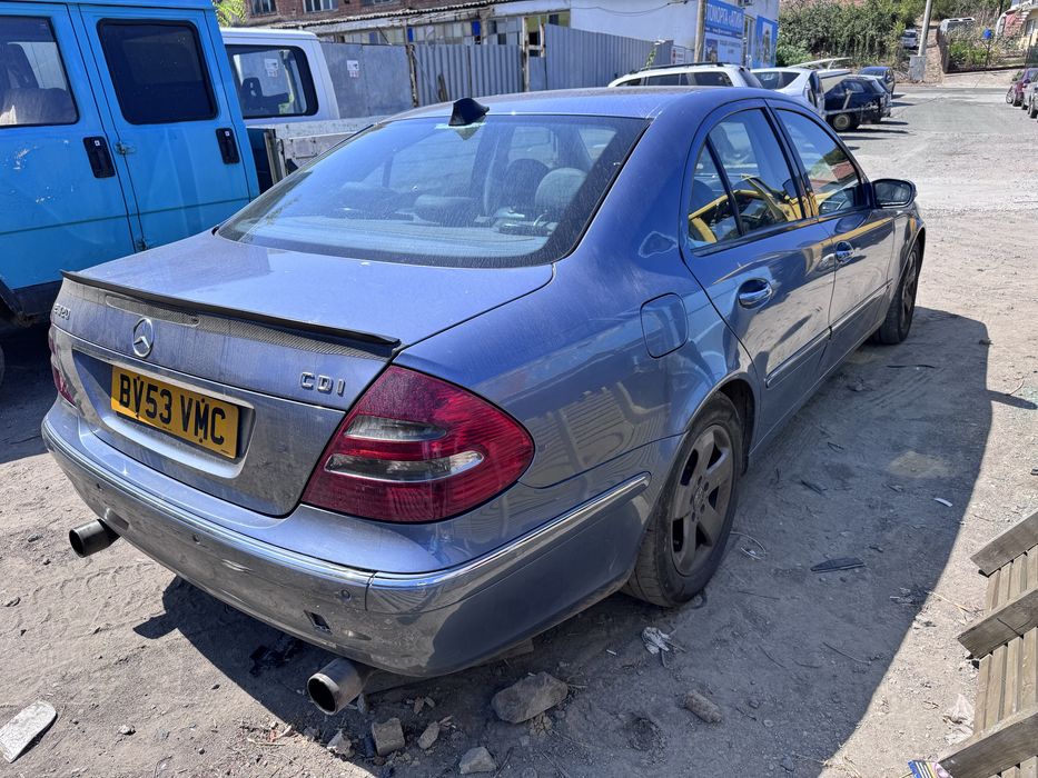 Mercedes-Benz e320cdi w211 2005г На Части