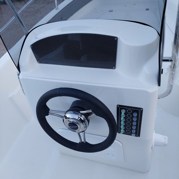 Нова стъклопластова лодка Karel Paxos 170 4.99 x 2.00m