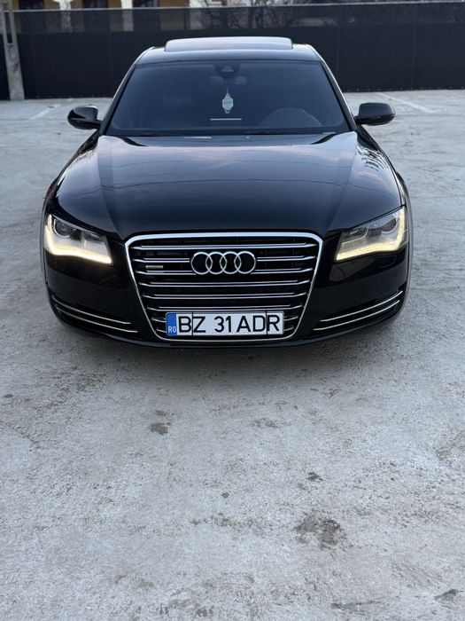 Vand sau schimb audi a8 2011