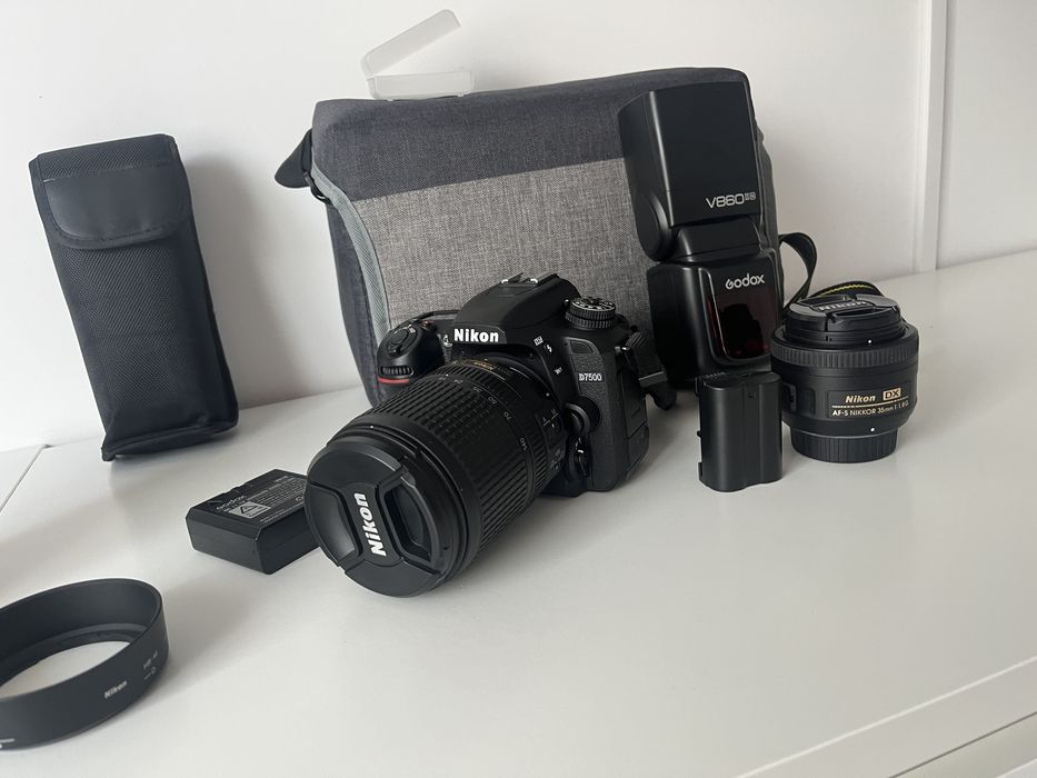 Nikon 7500 pachet.