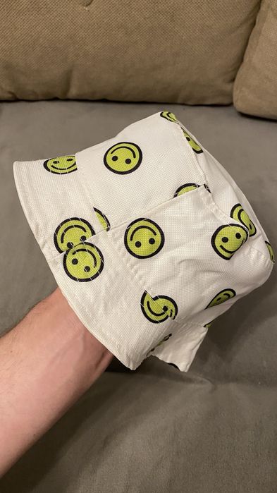 Pălărie American Eagle smiley face