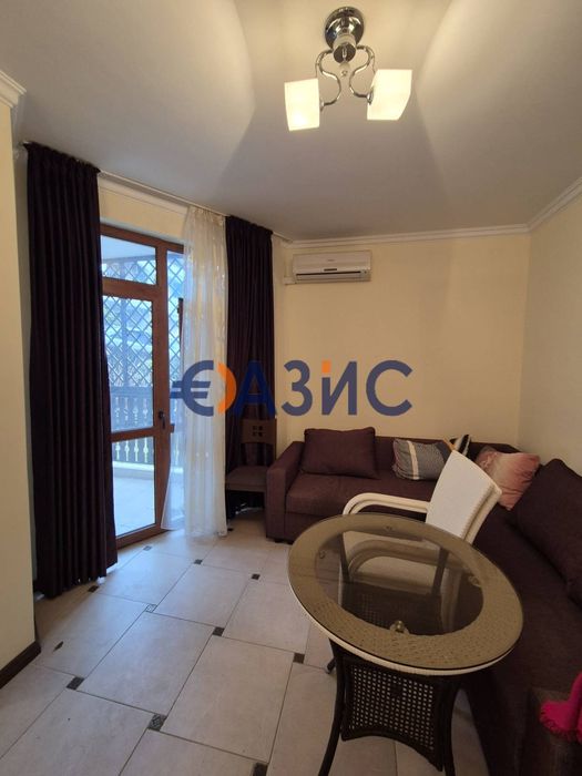 Продава се Двустаен апартамент в Свети Влас - 50 кв.м за 765 €/кв.м - Снимка #2