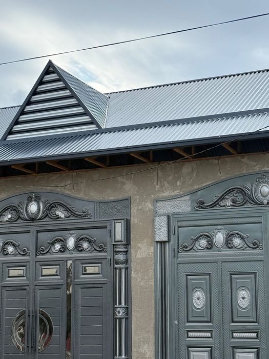 Шахрисабз шахрида станцияда тайёр курилиб биьирилган участок