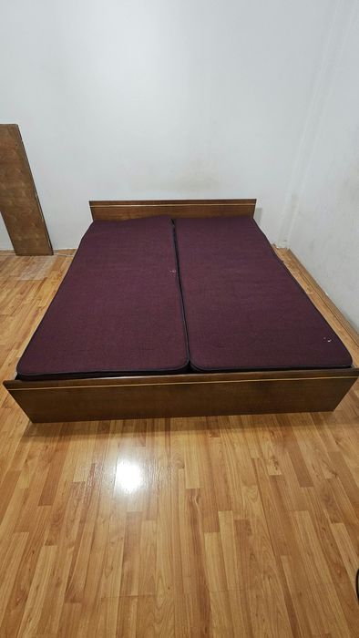 Продам кровать двуспальную
